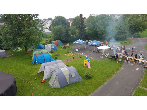 Zeltlager der Familien beim Josef-Engling-Haus